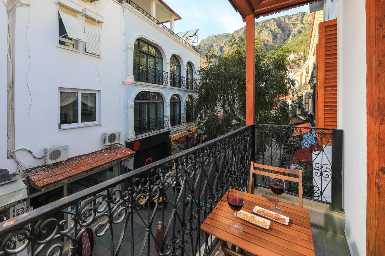 Hotel Ibrahim Serin Konagi Kaş Esterno foto