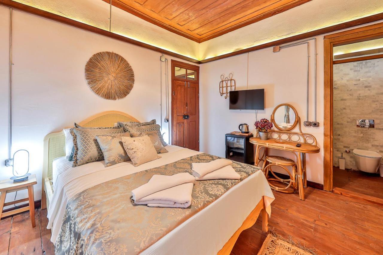 Hotel Ibrahim Serin Konagi Kaş Esterno foto