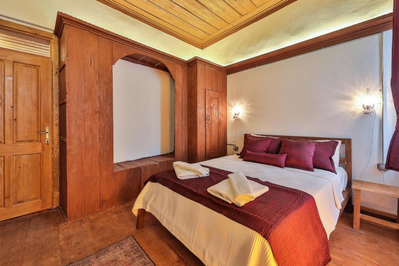 Hotel Ibrahim Serin Konagi Kaş Esterno foto