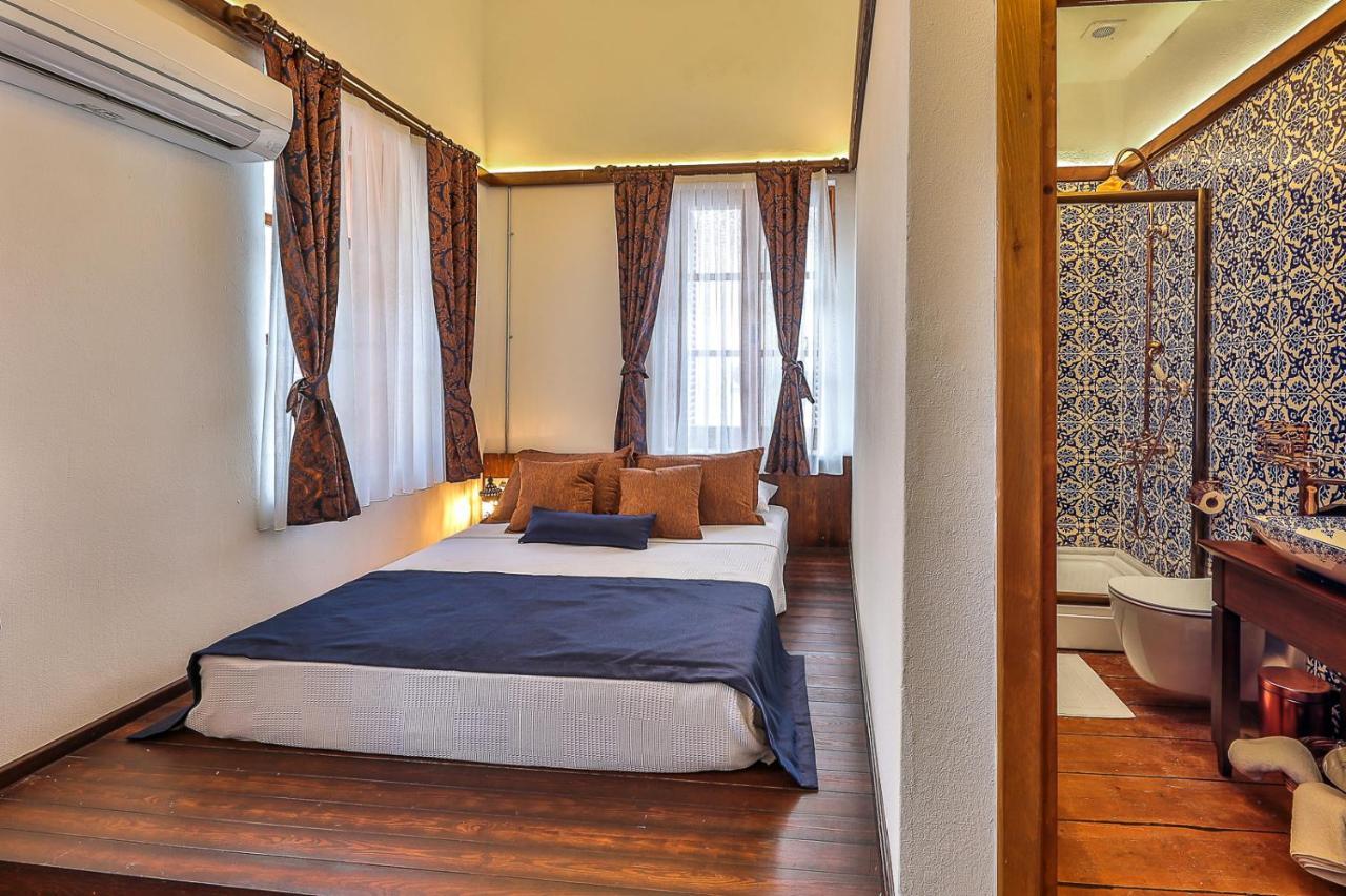 Hotel Ibrahim Serin Konagi Kaş Esterno foto