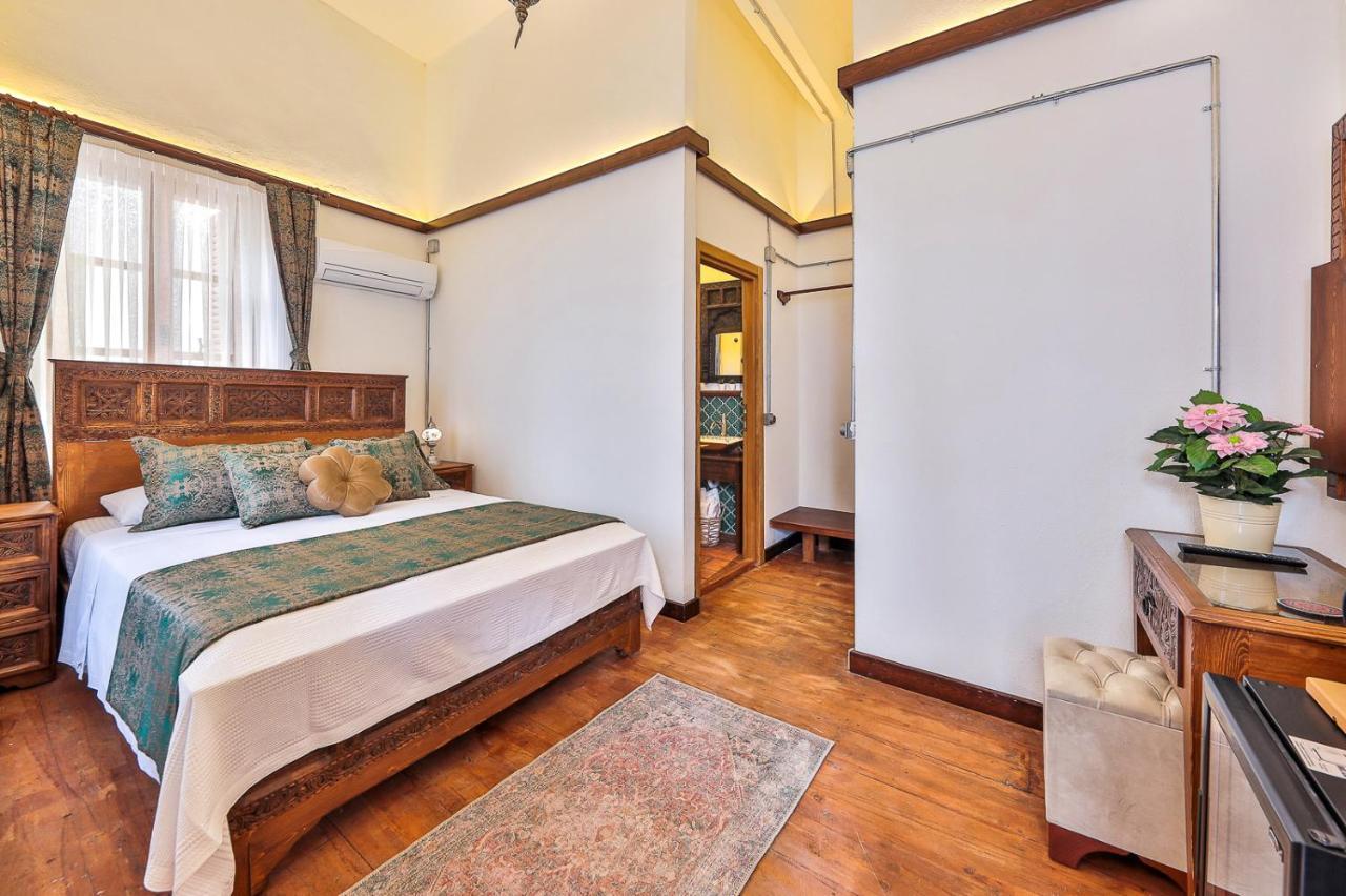 Hotel Ibrahim Serin Konagi Kaş Esterno foto